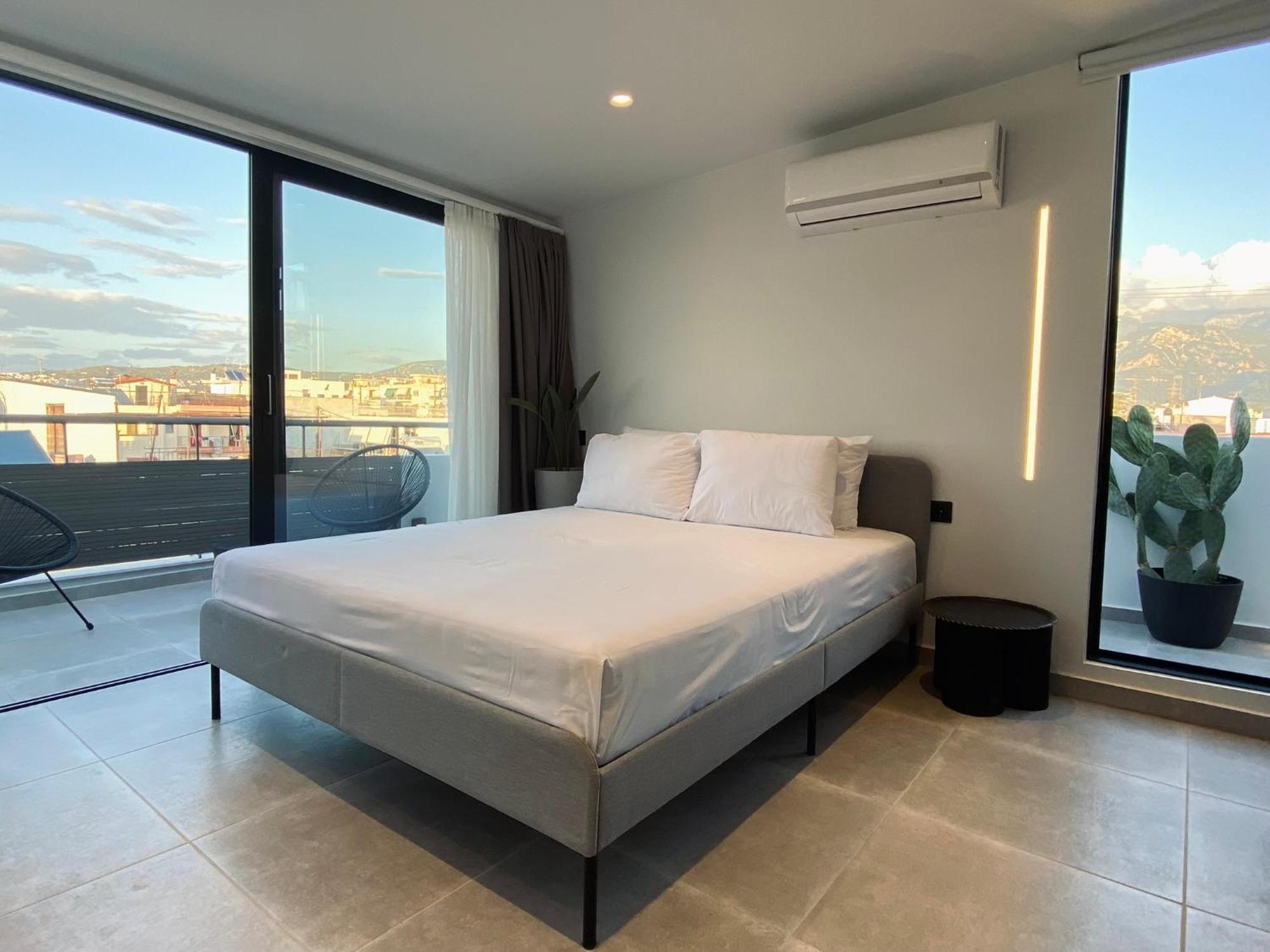 Hyperion Penthouse Apartment Patras Exterior photo